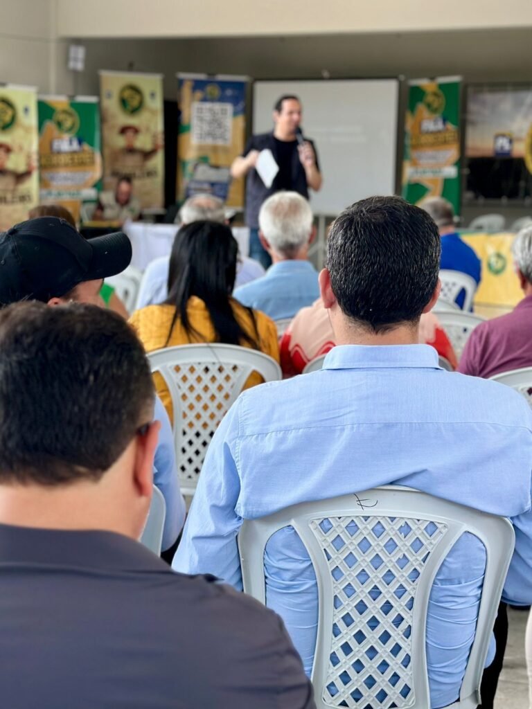 8f179efd-8a70-4621-a6a1-2e751cac9090