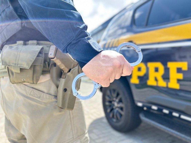 ca602305-857b-42d0-ae3a-873d8c261fe1